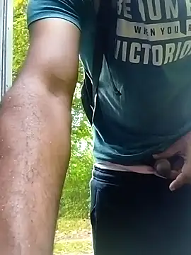 maleesa online show from 09-19-25, 05:20