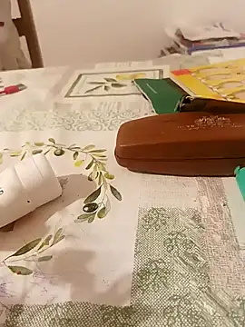 maleesa online show from 09-20-25, 06:42