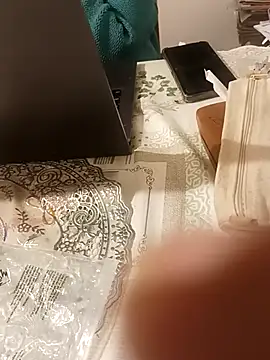 maleesa online show from 10-12-25, 06:18