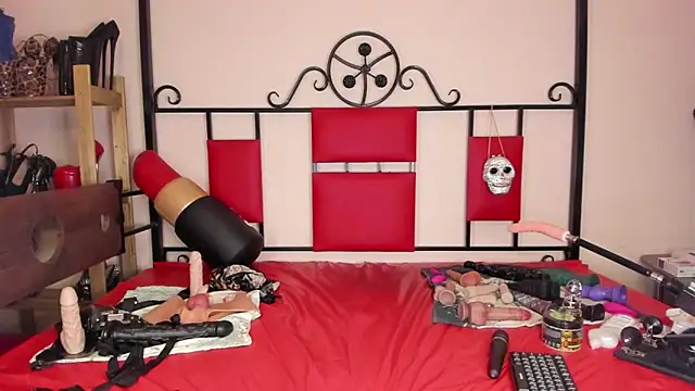Snapshot of Princess18xxx chatting on 12-11-24, 06:36 Princess18xxx online show from 12-11-24, 06:36