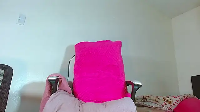 bellatrixx 69 online show from 01-08-25, 08:27