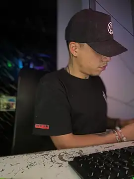 Osiiriis online show from 02-19-25, 06:44