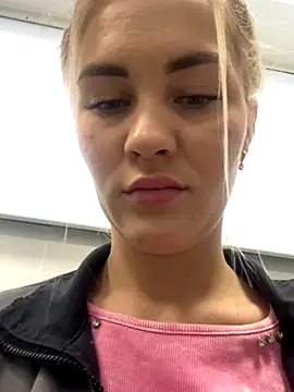 DreamGirl-777 online show from 12-04-24, 07:28