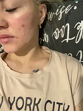 DreamGirl-777 online show from 12-18-24, 02:53