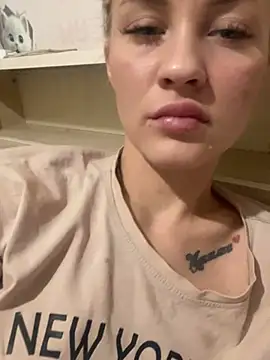 DreamGirl-777 online show from 01-02-25, 02:46