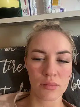 DreamGirl-777 online show from 01-25-25, 09:04