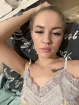 DreamGirl-777 online show from 02-08-25, 04:04