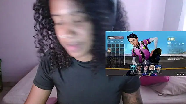 TiffanyRoouse online show from 12-04-24, 10:41