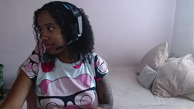 TiffanyRoouse online show from 12-15-24, 08:58