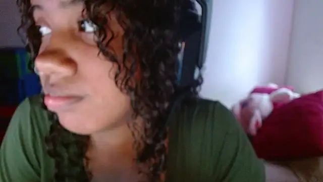 TiffanyRoouse online show from 02-24-25, 09:09