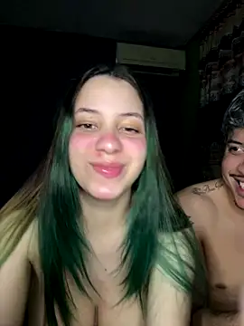 Snapshot of MakioAndUzuii chatting on 09-13-25, 06:35 MakioAndUzuii online show from 09-13-25, 06:35