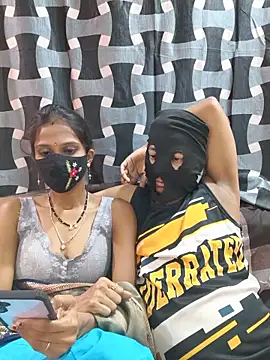sexycouplemh09 online show from 05-26-26, 04:03