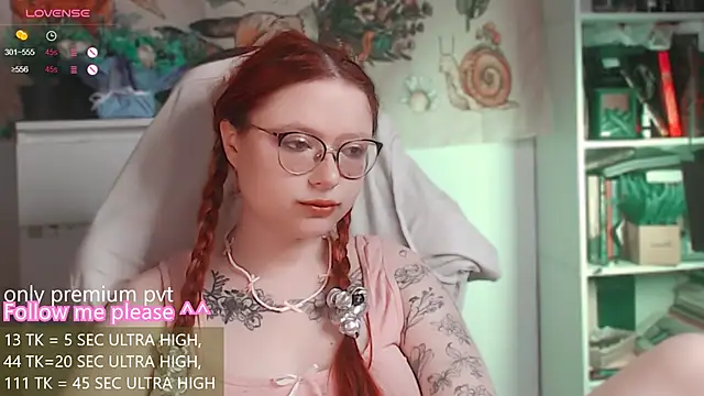 me  hanna online show from 03-30-26, 01:50