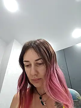 BlueXOwl online show from 10-09-25, 04:16