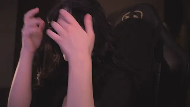 ELLIEJAY online show from 09-28-25, 08:25