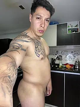 Snapshot of milangym127 chatting on 12-12-24, 03:54 milangym127 online show from 12-12-24, 03:54