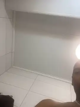 Snapshot of Elrubiolargo chatting on 02-04-25, 05:55 Elrubiolargo online show from 02-04-25, 05:55