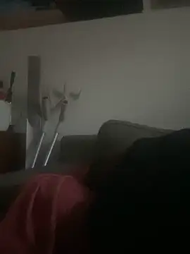 Snapshot of Elrubiolargo chatting on 10-12-25, 06:01 Elrubiolargo online show from 10-12-25, 06:01