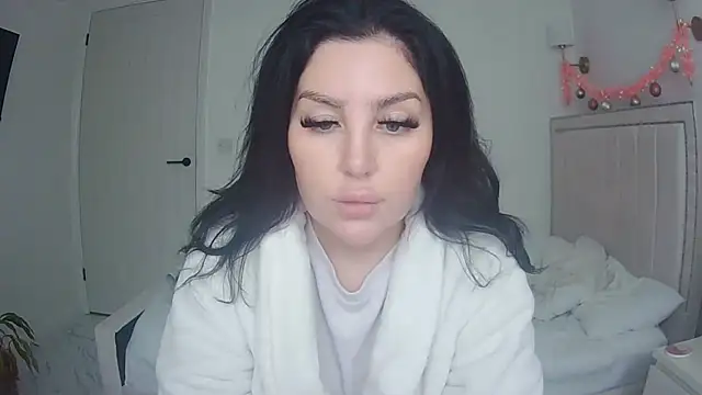 magical mia online show from 12-04-25, 10:46