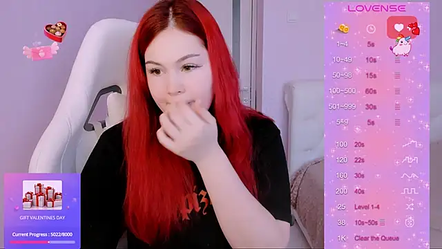 Snapshot of MissClarks chatting on 02-24-25, 12:37 MissClarks online show from 02-24-25, 12:37