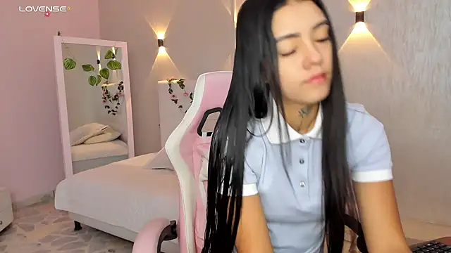 Snapshot of miagomezweb1 chatting on 02-26-25, 12:47 miagomezweb1 online show from 02-26-25, 12:47