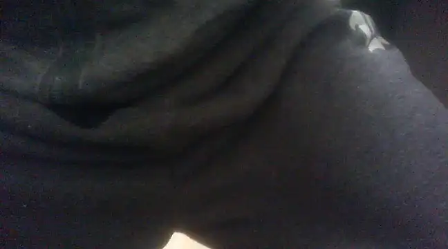 Snapshot of ahmadbabyhot chatting on 02-17-25, 02:59 ahmadbabyhot online show from 02-17-25, 02:59