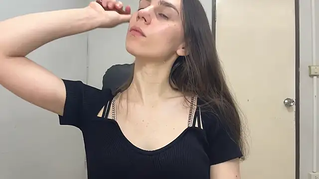 Snapshot of SassyJessi chatting on 02-20-25, 04:07 SassyJessi online show from 02-20-25, 04:07