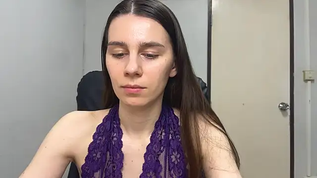 Snapshot of SassyJessi chatting on 02-22-25, 10:18 SassyJessi online show from 02-22-25, 10:18