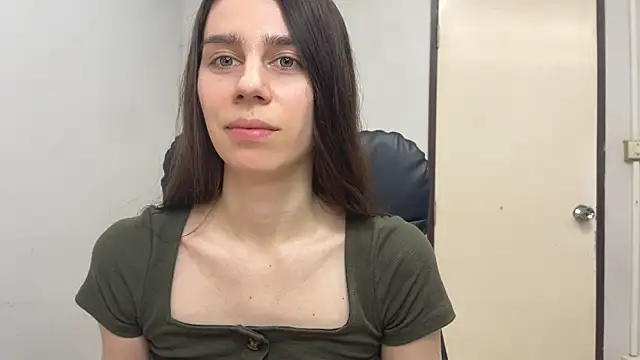 Snapshot of SassyJessi chatting on 03-03-25, 07:10 SassyJessi online show from 03-03-25, 07:10