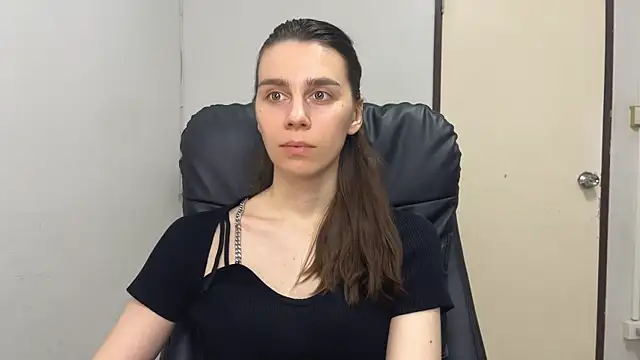 Snapshot of SassyJessi chatting on 03-05-25, 10:22 SassyJessi online show from 03-05-25, 10:22