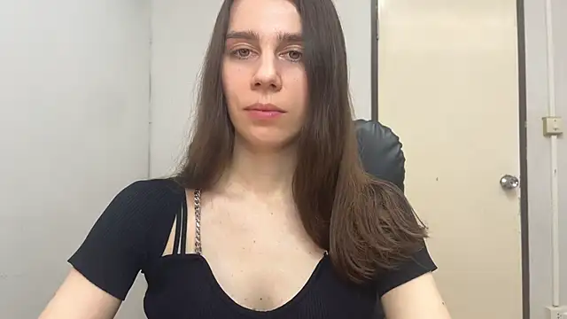 Snapshot of SassyJessi chatting on 03-08-25, 06:54 SassyJessi online show from 03-08-25, 06:54