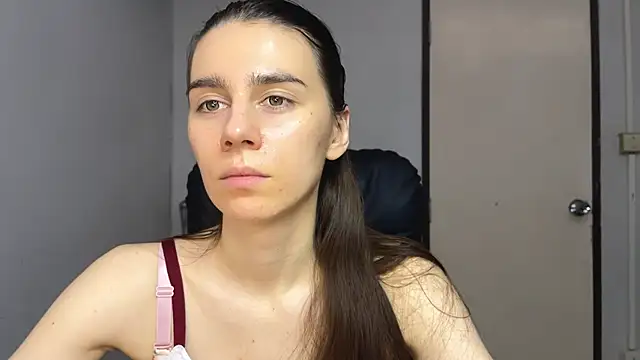 Snapshot of SassyJessi chatting on 11-10-25, 04:11 SassyJessi online show from 11-10-25, 04:11