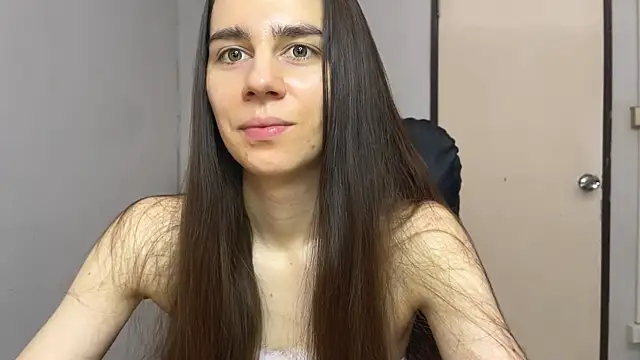 Snapshot of SassyJessi chatting on 12-21-25, 04:08 SassyJessi online show from 12-21-25, 04:08