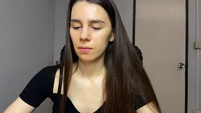 Snapshot of SassyJessi chatting on 02-08-26, 04:16 SassyJessi online show from 02-08-26, 04:16