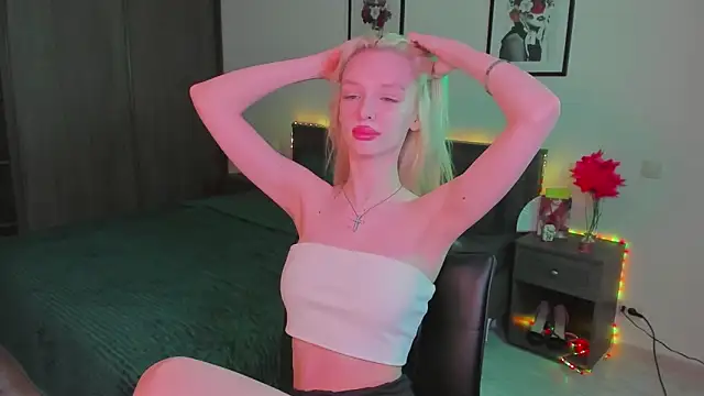 AleksaBlonde online show from 03-16-25, 01:27