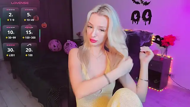 AleksaBlonde online show from 10-29-25, 05:20