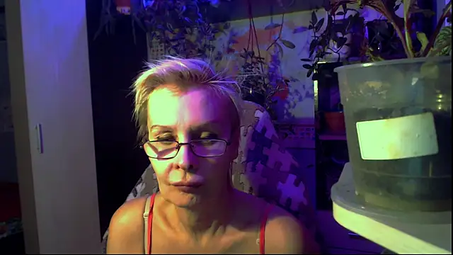 Snapshot of HelgaHimmell chatting on 05-09-26, 10:26 HelgaHimmell online show from 05-09-26, 10:26