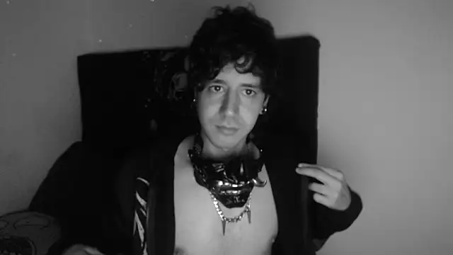 Snapshot of AndyBetti chatting on 03-19-26, 03:54 AndyBetti online show from 03-19-26, 03:54