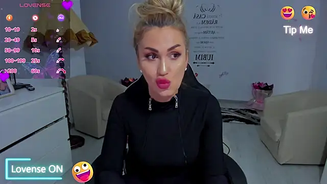 GlossyDiamondX online show from 03-28-26, 10:26