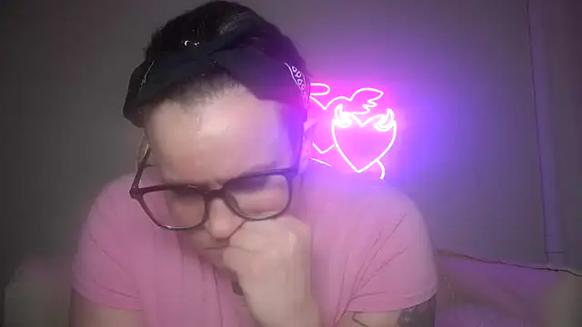 quinnmariexo online show from 02-11-26, 06:35