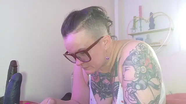 quinnmariexo online show from 03-20-26, 08:35