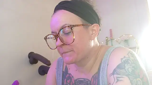 quinnmariexo online show from 03-31-26, 08:31