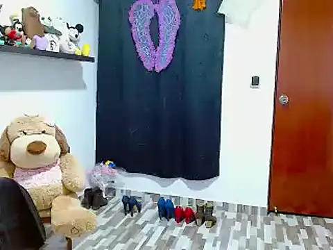 ella peck online show from 01-02-25, 03:48