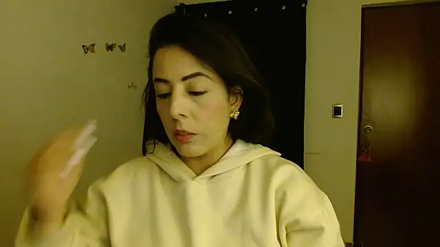 ella peck online show from 06-10-26, 04:56