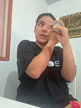 Sophie-hatter online show from 11-11-25, 04:51