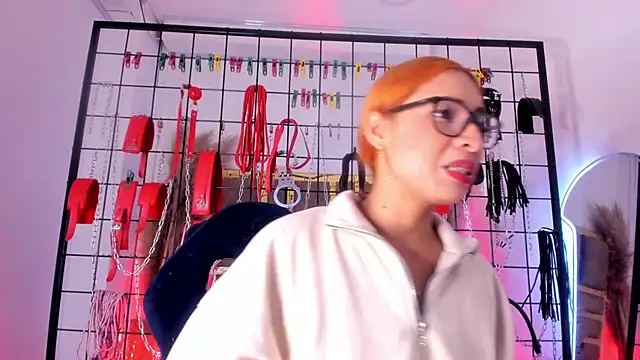 charrlotte quinn online show from 01-11-25, 10:07