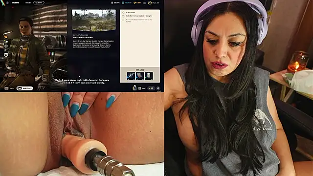 Snapshot of IndiaBlaze chatting on 02-11-26, 02:49 IndiaBlaze online show from 02-11-26, 02:49