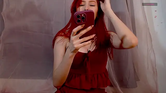 lanaturner  online show from 01-31-25, 04:58