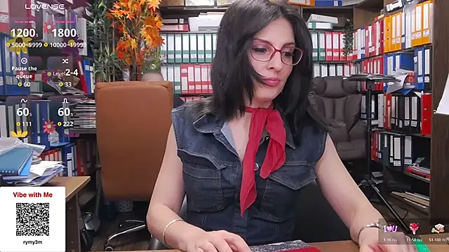 classyladyrellax online show from 11-23-25, 12:49