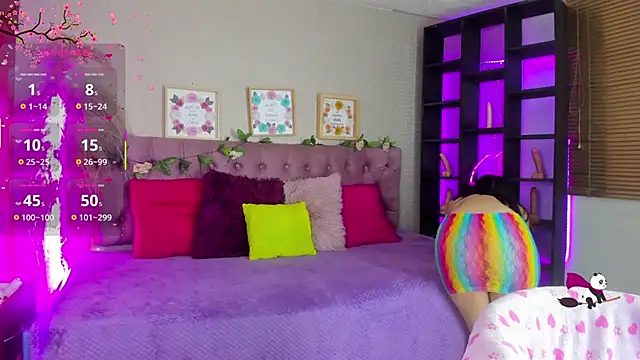 Snapshot of shelby_carson chatting on 10-29-25, 01:35 shelby carson online show from 10-29-25, 01:35